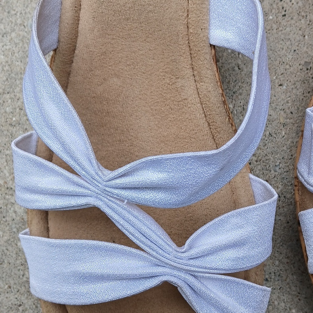TUSCANY Easy Street Women's Wedge Sandal ITALY White & Silver Size 11 - Picture 9 of 10